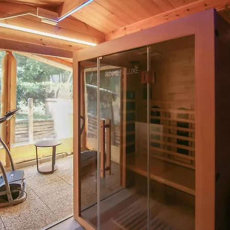 Lovely In With Sauna